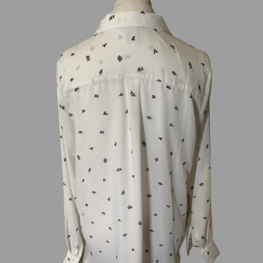 H&M black and white Floral button down shirt - Picture 4 of 10